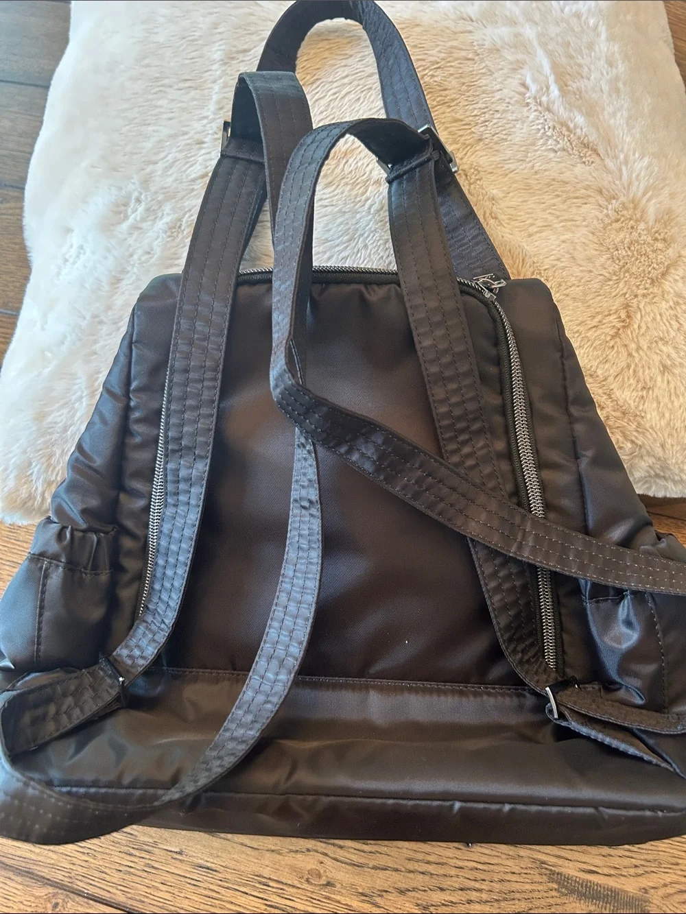 lug Quilted Black Nylon Skyhop Backpack like new